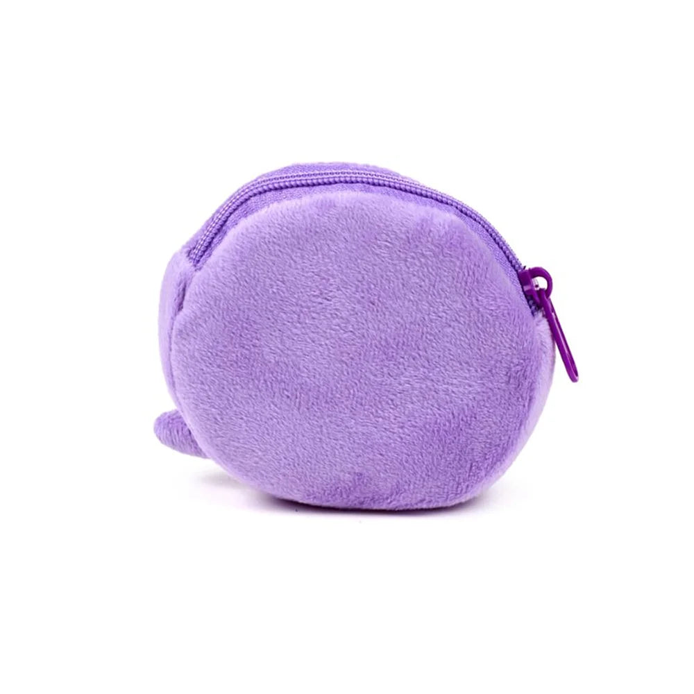 meisje stopt pinguïn portemonneetje in schooltas 🎒