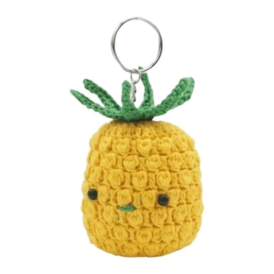 kawaii haakpakket ananas sleutelhanger close-up