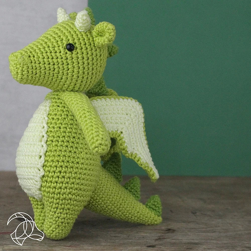 DIY haakpakket draak knuffel doris van hardicraft