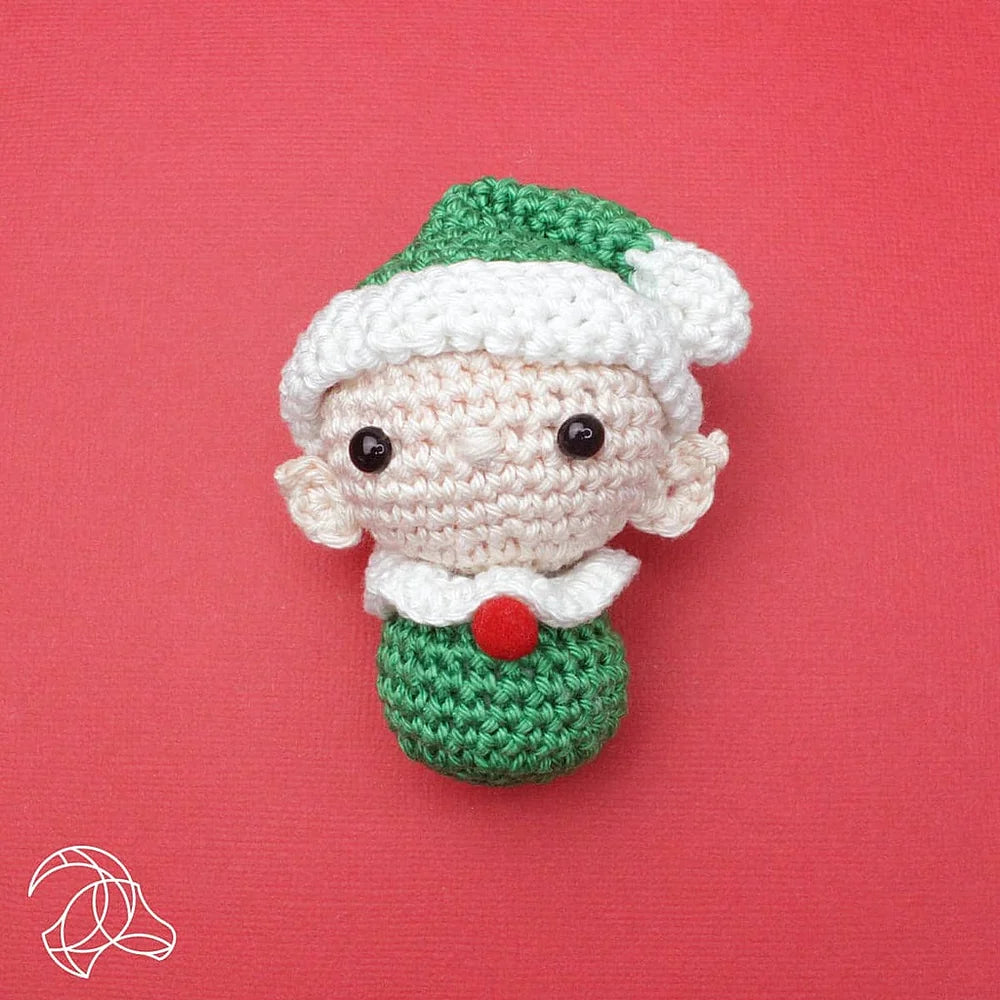 vrolijk kerst elfje in kawaii stijl