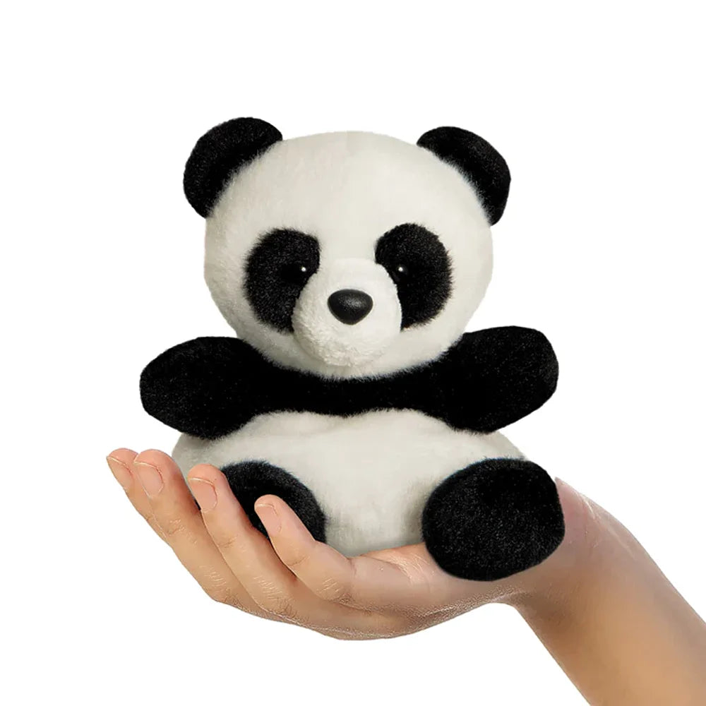 zachte knuffelpanda in kawaii stijl