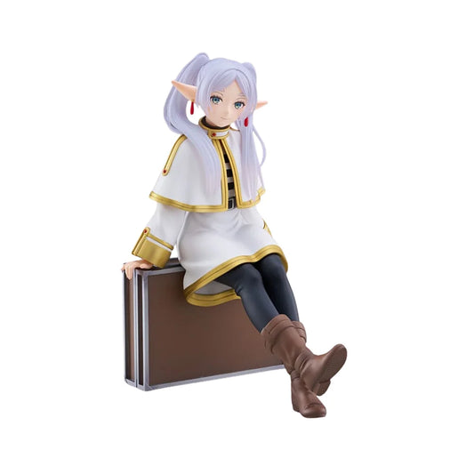 Frieren figure Taito – vooraanzicht met koffer