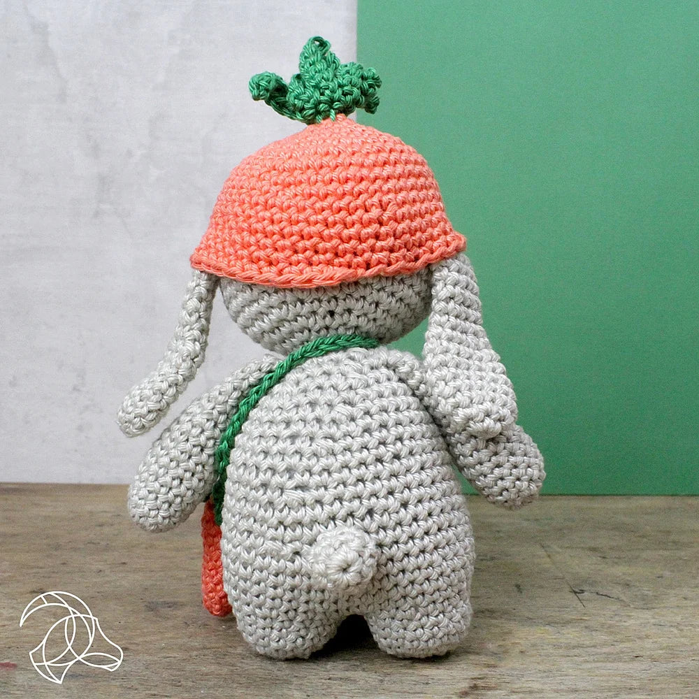 Amigurumi | Crochet kit Frank Rabbit - 16 cm