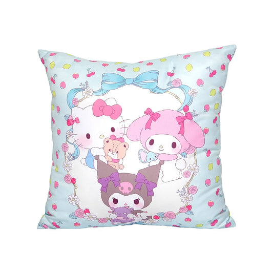sanrio kussen met hello kitty, my melody en kuromi voorkant