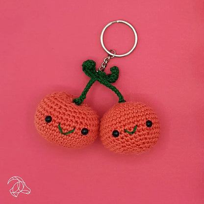 detail van gehaakte kawaii kersjes