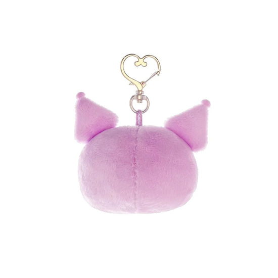 achterkant van pluche kuromi sleutelhanger met zachte afwerking en sanrio details
