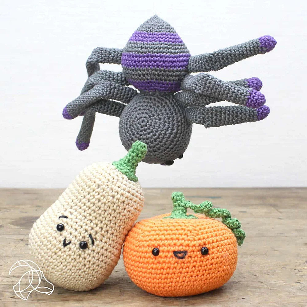 Amigurumi | Crochet kit Pumpkins - 12 & 7 cm