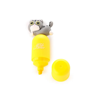 Gele highlighter met grijze 3D kat