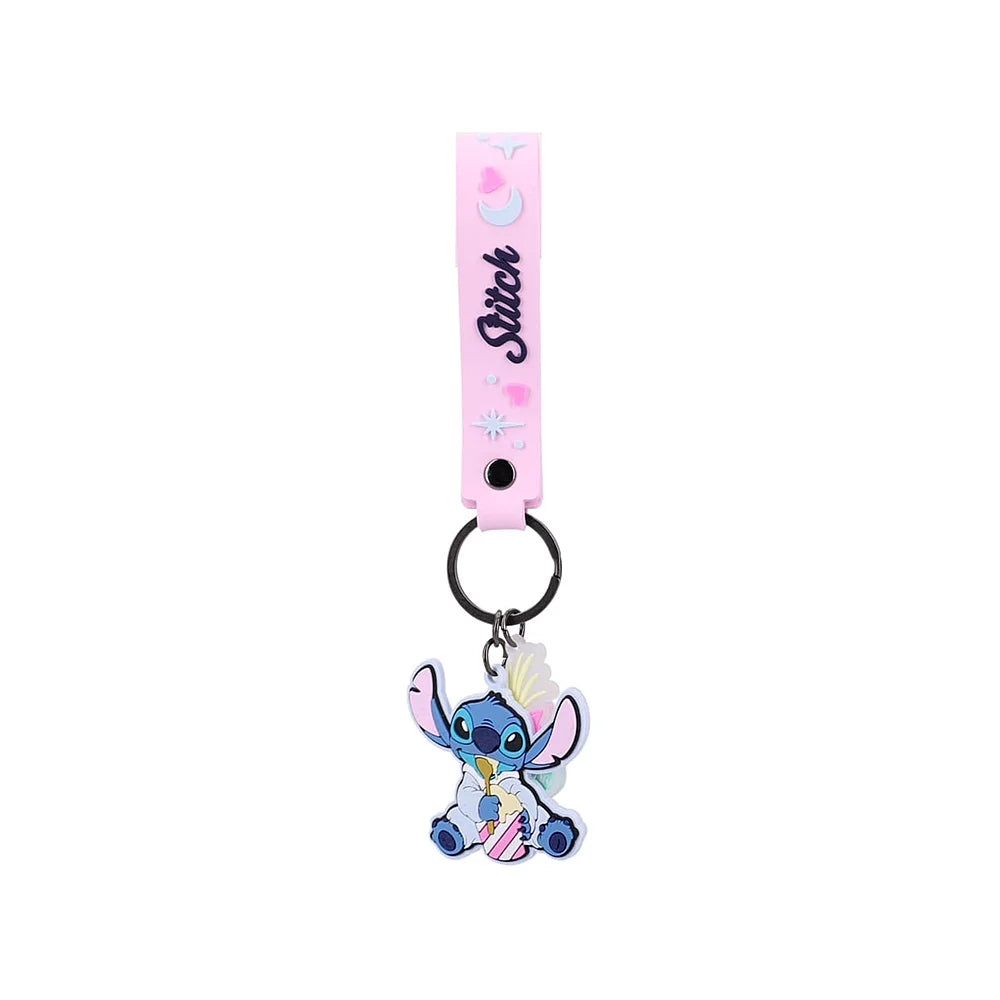 Stitch sleutelhanger detail – kawaii Disney merchandise met strap en metalen ring